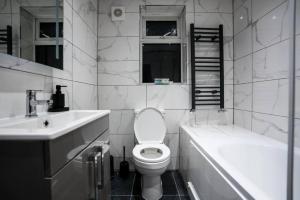 3 Bed Modern House Tottenham (5 mins to Stadium)