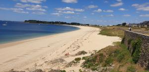 Ref 065 Appartement duplex pour sept personnes plage à pied Arzon