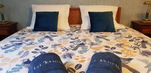 B&B / Chambres d'hotes La Tourelle - Bed and Breakfast et gite : photos des chambres
