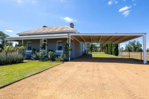 Boothenba Cottage Farm Stay