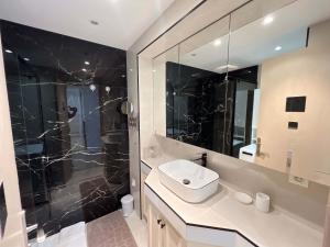 B009 Superbe au centre a proximite de la Croisette