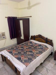 Moushumis Home - 2 Bedrooms - Pet Friendly