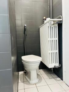 B&B / Chambres d'hotes Le 8 : photos des chambres