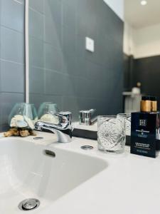 B&B / Chambres d'hotes Le 8 : photos des chambres