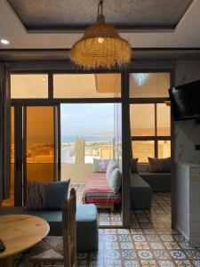 2-Bedroom Seaside Terrace Escape