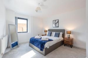 Bright and Spacious 2 Bedroom Apartment in York