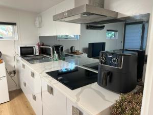 South London - Luxury Urban Cabin Retreat