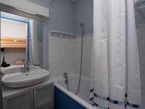 Studio 4 pers avec mezzanine et piscine au Lavandou - FR-1-803-94