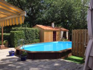 Appartements Gite Les Iris : photos des chambres