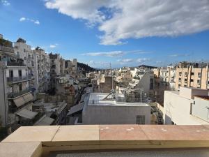 Acropolis View Mini Penthouse Studio - Hotel 3 stelle a Atene