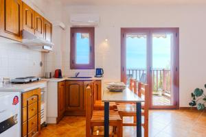 Amfitriti Apartments by RentalsPro - Loutra Agias Paraskevis Halkidiki