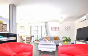 Maisons de vacances Gorgeous Home In Alenya : photos des chambres