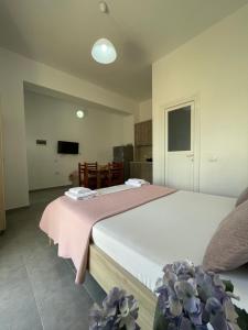 GardenView Retreat