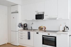 32m2 condo & own parking place indoors