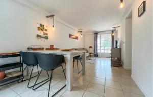 Amazing Home In Saint Pons La Calm