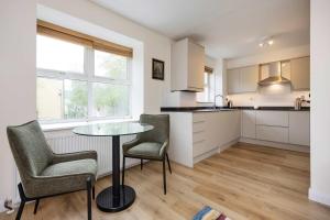 Veeve - The Camden Canal Apartment
