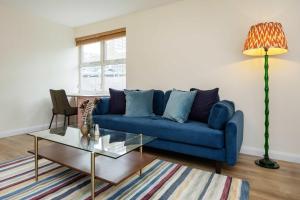 Veeve - The Camden Canal Apartment