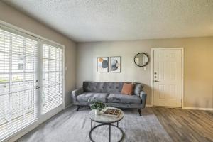 C Springs 614 I Spacious 1 Bed 1 Bath - 3hvězdičkové hotely ve městě Bedford