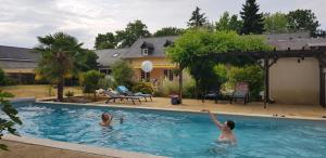 B&B / Chambres d'hotes La Tourelle - Bed and Breakfast et gite : photos des chambres