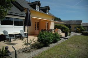 B&B / Chambres d'hotes La Tourelle - Bed and Breakfast et gite : photos des chambres