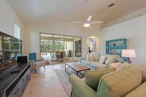 Serenity by the Gulf! - 1 Mile To Vanderbilt Beach! - 4 Bedroom!