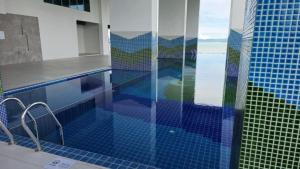 Baysuites Likas 9pax City Views L 21 near kk town