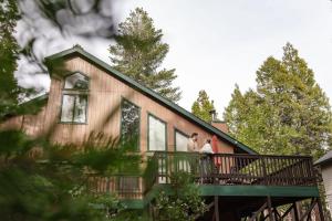 Granite Ridge Getaway Chill Deck Vibes AC