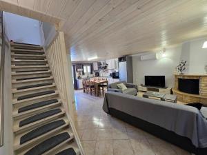 Diamandos Maisonette