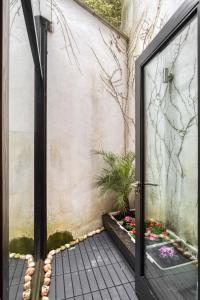 Kings Cross Award Winning 2 Bedroom House