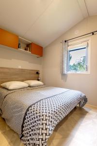 Campings Mobil-home Premium avec spa privatif : Mobile Home