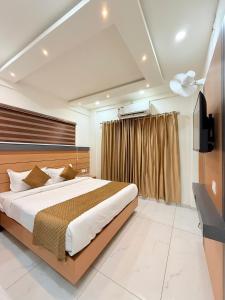 Stay Bridge Residency