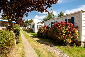 Campings Mobil-home Premium avec spa privatif : photos des chambres
