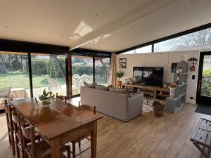 Maisons de vacances Petite Girolle : photos des chambres