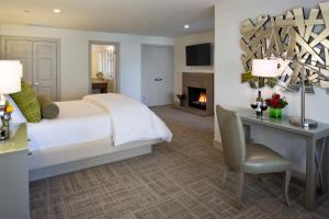 Cellar King room in SENZA Hotel