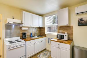 2 Mi to Feather River Outdoor Escape in Oroville!