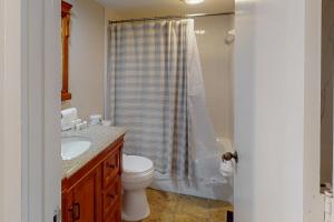 Turnberry Village