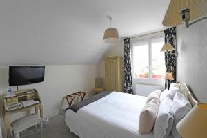 Hotels Cit'Hotel La Villa Julia : photos des chambres