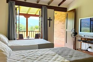 Reserva tu casa rodeada de naturaleza en Villeta