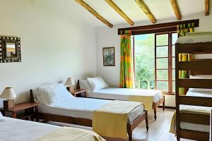 Reserva tu casa rodeada de naturaleza en Villeta