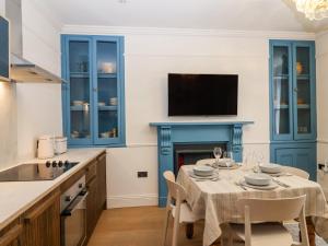 Garden flat on The Hoe - Tamar