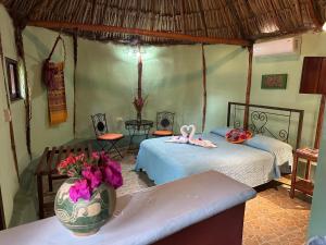 The Pickled Onion B&B and Restaurant Uxmal
