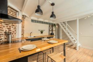 Atypical flat in the centre of Lille.