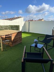 Appartements T2 cosy - toit terrasse prive - WiFi - Bergerac : photos des chambres