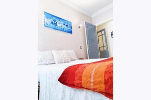 Grand Appartment in gueliz centre marrakech Firdaouse1