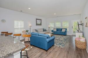 Golf Lovers 4BR with Course Access, Resort and More