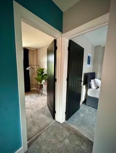 Sapphire Quarters, 3BR, En Suite, Private Parking