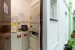 City Pad Next to Parliament