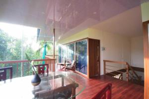 GreensVista Wayanad AC Pillar Homestay near Natural Stream