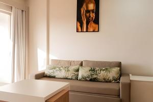 Flat com sacada e linda vista da cidade