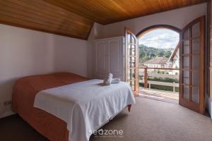 Casa espaçosa clareira em Campos do Jordão RAS175